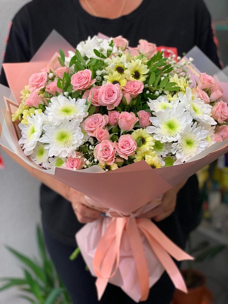 Букет цветов из: Розы и Хризантемы в Растуново