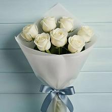 Букет 7 Белых роз Эдлесс Лав в Растуново