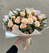 Букет Кремовые розы Латте в Растуново