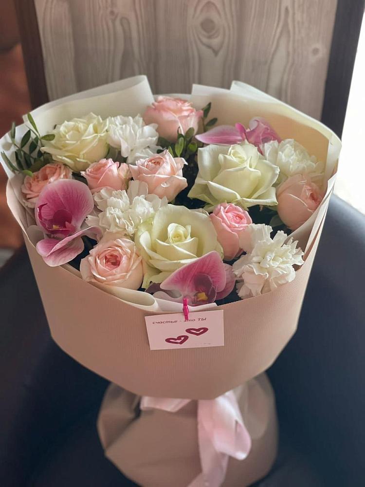 Букет цветов из: Орхидеи, Розы и Гвоздики в Растуново