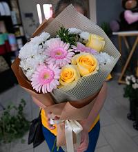 Букет цветов из:  Герберы, Розы и Хризантемы в Растуново