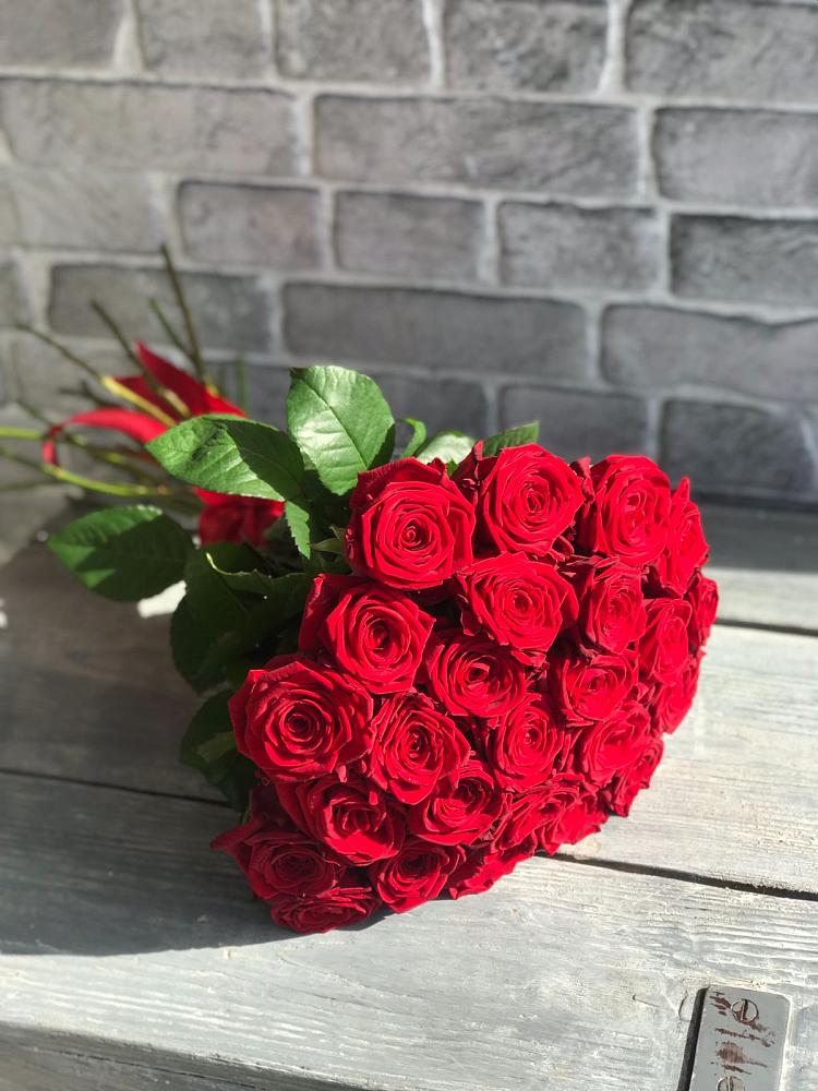 Букет Красные розы Фридом в Растуново