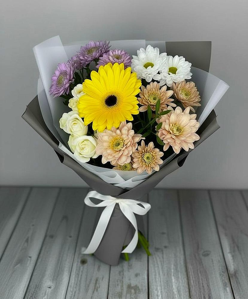 Букет цветов из: Розы, Герберы и Хризантемы в Растуново