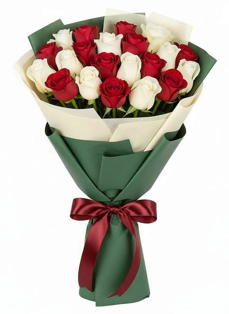 Букет Микс из красных и белых роз в Растуново