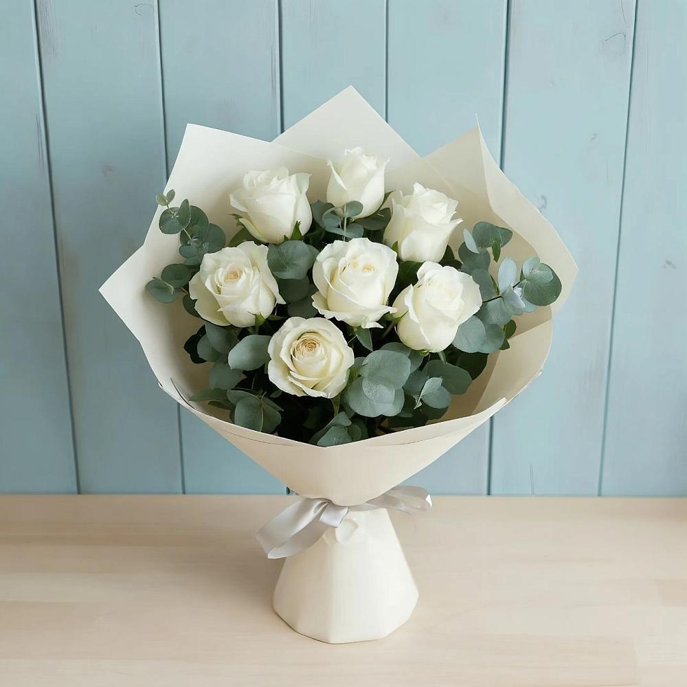 Букет Белые розы в Эвкалипте в Растуново