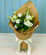 Букет цветов из:  Хризантемы и Лизиантусы #REPLACE_PRED# Растуново