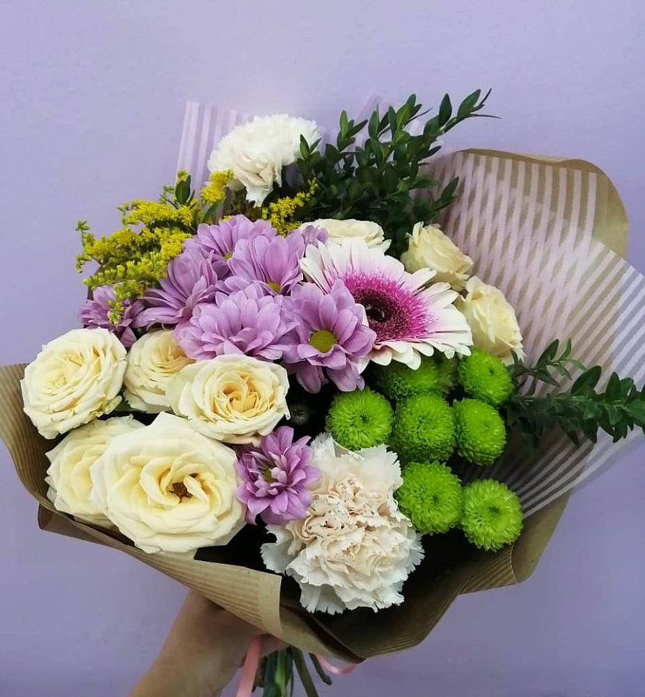 Букет цветов из: Хризантемы, Розы, Гвоздики и Герберы в Растуново